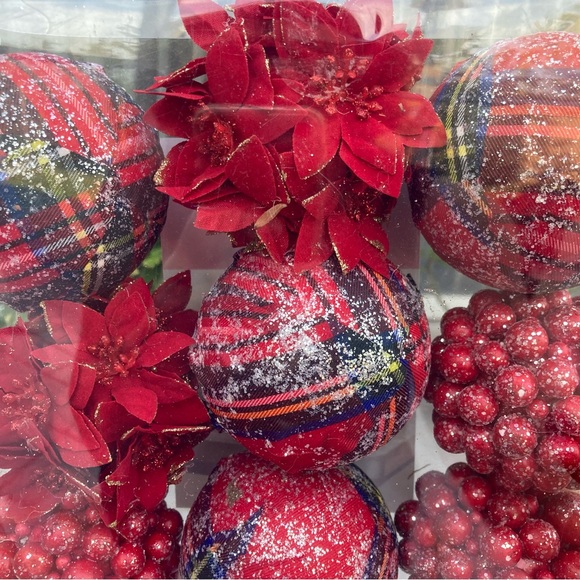 Sonoma Holiday Decorative Spheres 9 Vase Filler Red Plaid Berries Poinsettia NEW - Picture 4 of 10